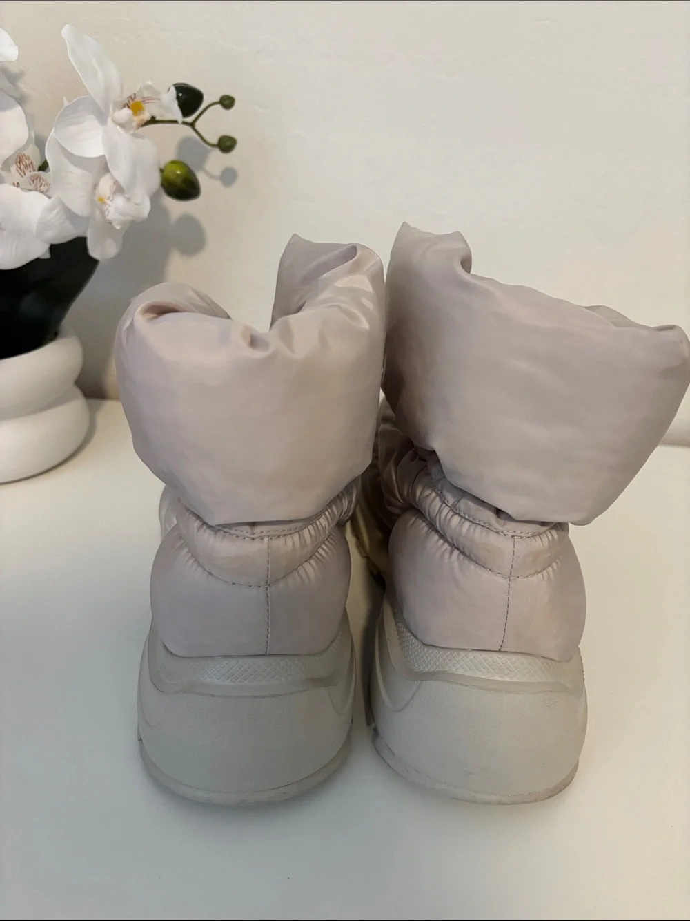 H&M Puffer Ankle Booties in Taupe - Women's Winter Slip-On Boots